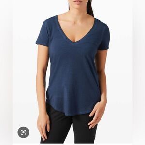 Lululemon Love Tee *Fade 
Sublimado Pigment dye True Navy